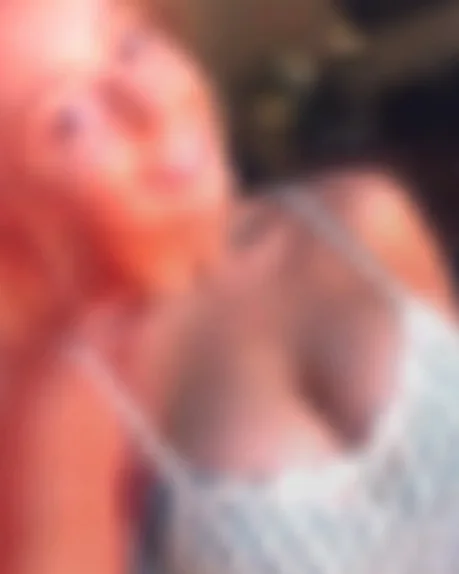 Livia, 22 Jahre — sexanzeigen in Pankow